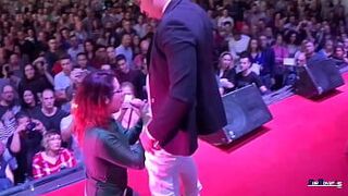 Настоящий публичный секс в барселоне. Зенда сексуальная. Большие натуральные сиськи. Виктор Блум - порно видео