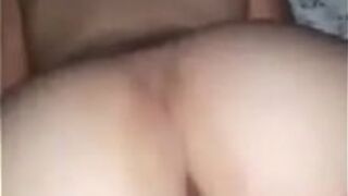 Ебаная Элизабет, китаянка с большой задницей - порно видео