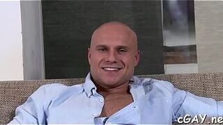 Гомосексуальные близнецы занимаются сексом - порно видео