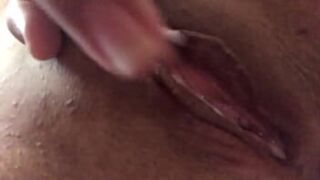 Играю в Сиририку на двоих - порно видео