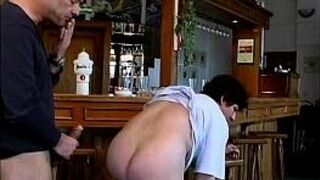 Сумасшедшую старую маму трахают член - порно видео