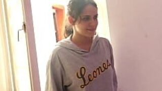 МОЛОДАЯ ЛАТИНА ИЗ ТРАХАННОЙ СЕМЬИ С БОЛЬШОЙ ЖОПОЙ ЗАНИМАЕТСЯ СЕКСОМ СО СВОДНЫМ БРАТОМ С БОЛЬШИМ ЧЛЕНОМ - ПОРНО НА ИСПАНСКОМ - порно видео