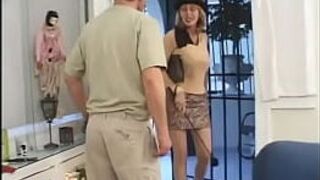 Грудастая мамочка-блондинка хочет получить приличный член - порно видео