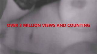 БОЛЬШАЯ ПОПКА СО СВОЕЙ СЕСТРОЙ, ПОКА МЫ СМОТРИМ ТЕЛЕВИЗОР - порно видео